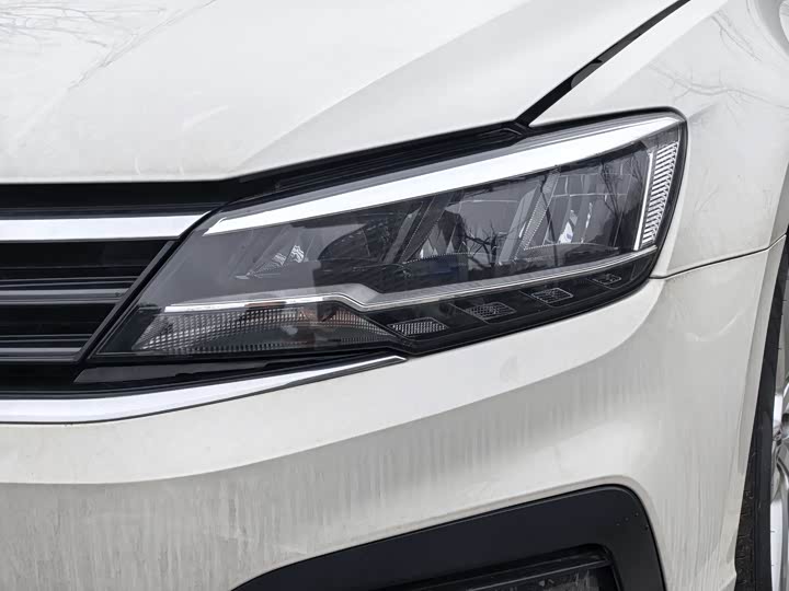 Фото 7 - Volkswagen Lamando L