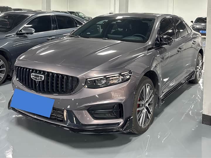 Фото 1 - Geely Preface