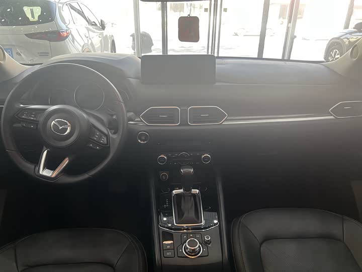 Фото 9 - Mazda CX-5