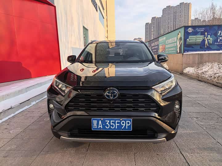Фото 2 - Toyota RAV4 Hybrid