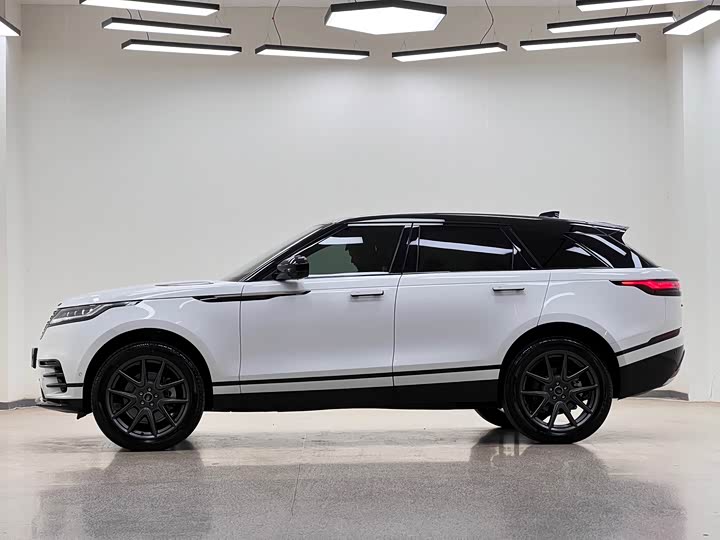 Фото 4 - Land Rover Range Rover Velar
