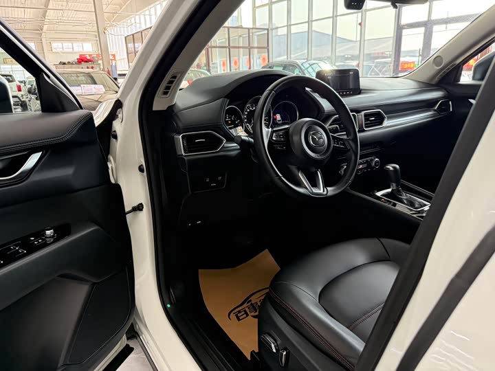 Фото 4 - Mazda CX-5