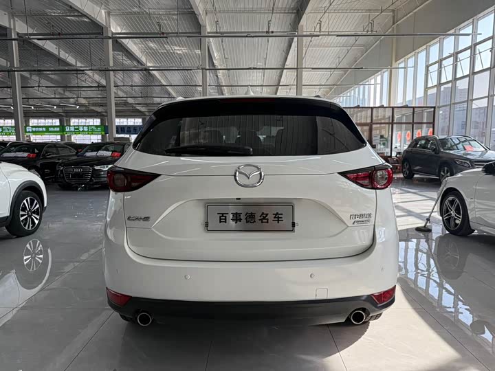 Фото 8 - Mazda CX-5