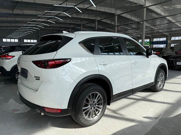Фото 9 - Mazda CX-5