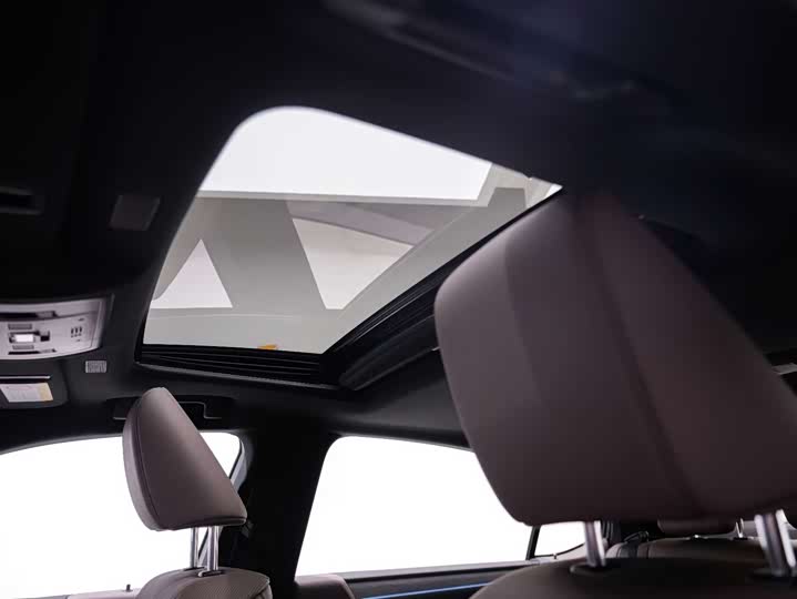 Фото 6 - Lexus ES