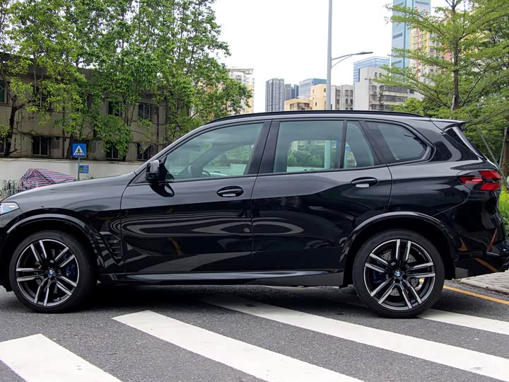 Фото 3 - BMW X5 M