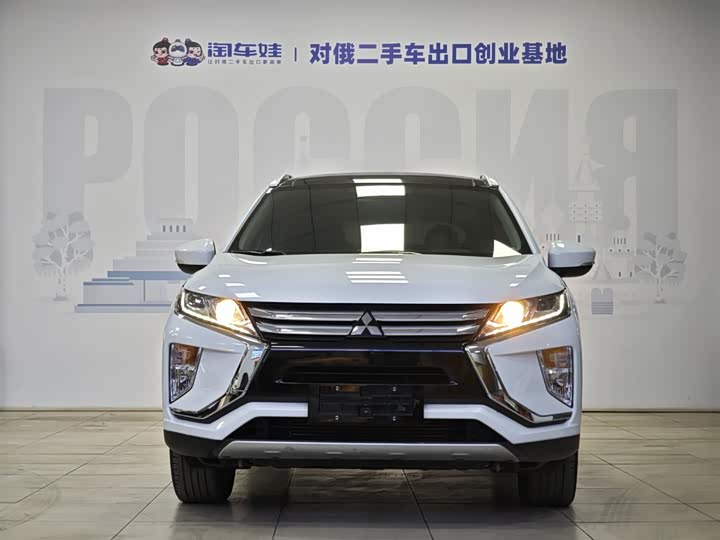 Фото 2 - Mitsubishi Eclipse Cross
