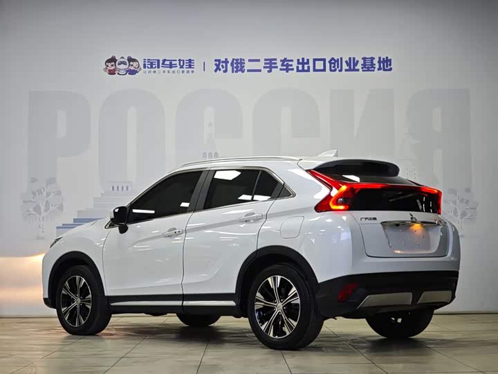Фото 7 - Mitsubishi Eclipse Cross