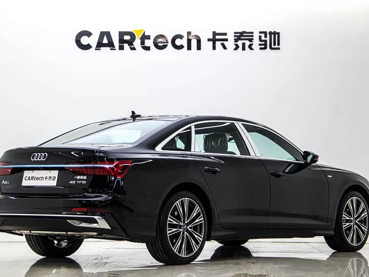 Фото 3 - Audi A6L