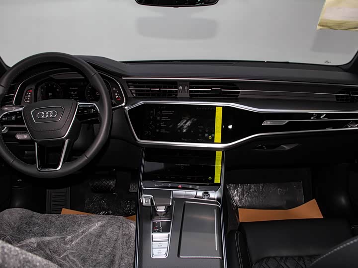 Фото 5 - Audi A6L