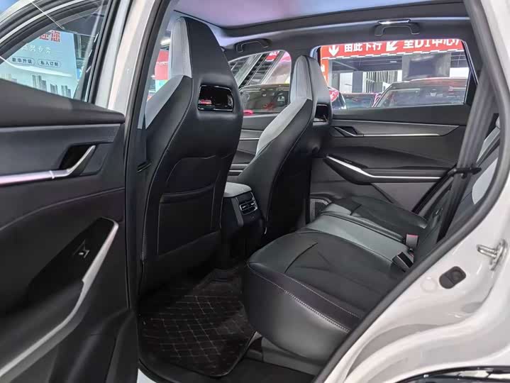 Фото 7 - Changan CS75 Plus