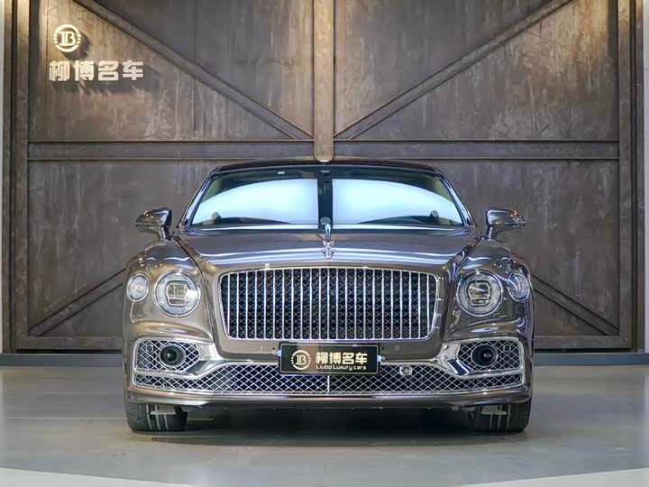 Фото 2 - Bentley Flying Spur