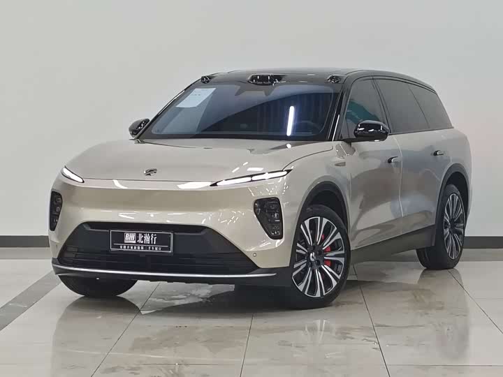 Фото 1 - Nio ES8