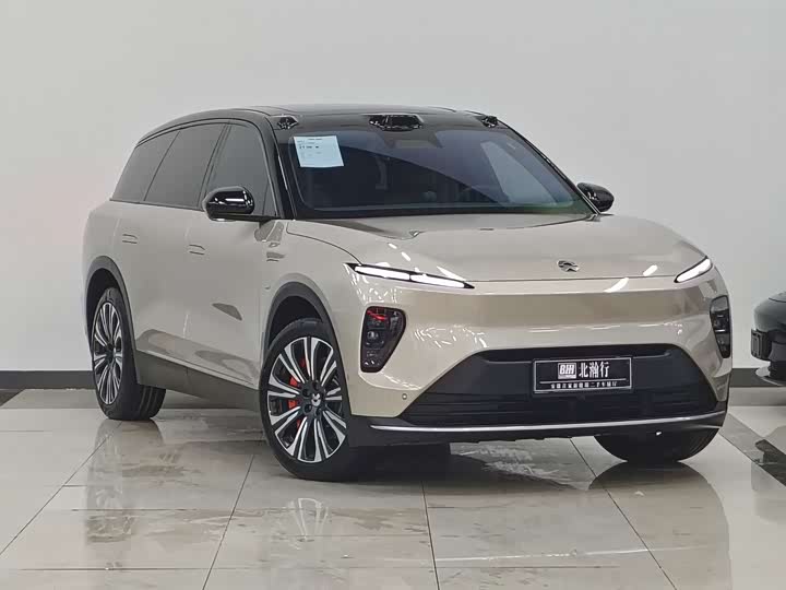 Фото 3 - Nio ES8