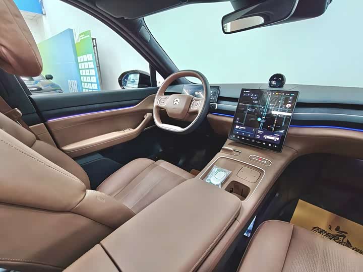 Фото 9 - Nio ES8