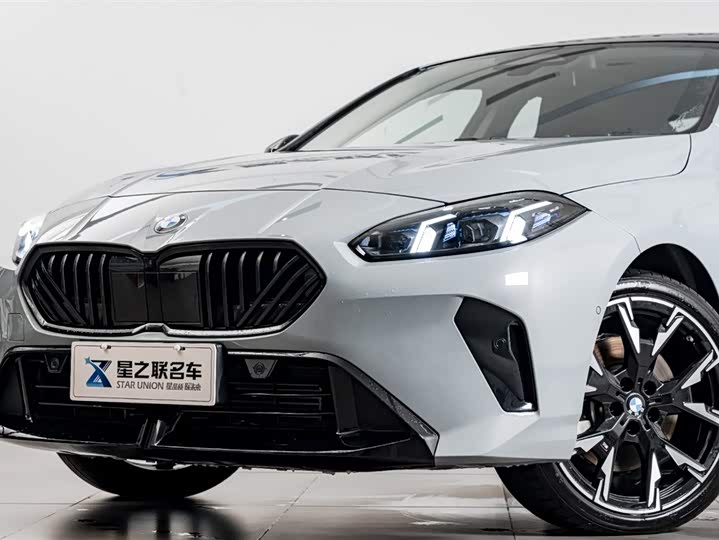 Фото 2 - BMW 2 Series