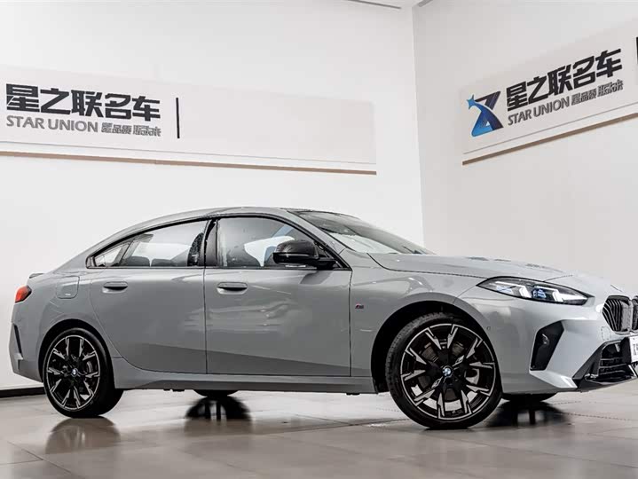 Фото 6 - BMW 2 Series