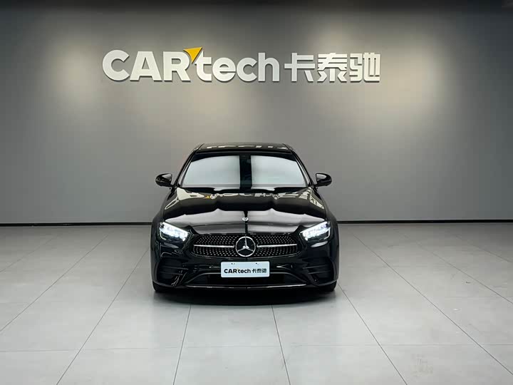 Фото 2 - Mercedes-Benz E-Class