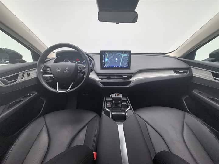 Фото 5 - Hongqi E-QM5