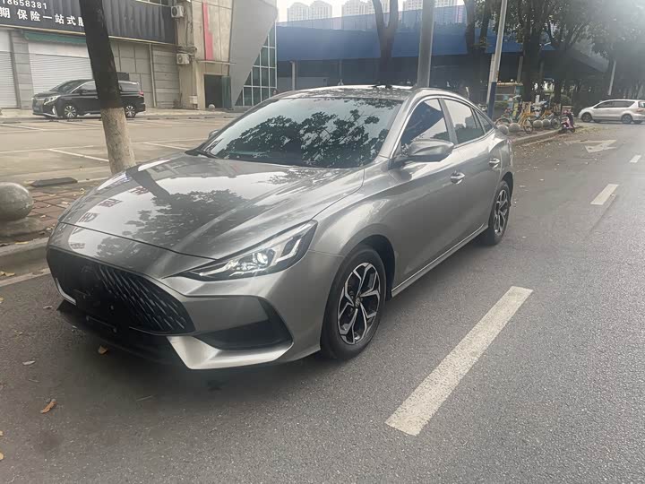 Фото 1 - MG Motor 5