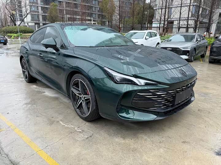 Фото 2 - MG Motor 7