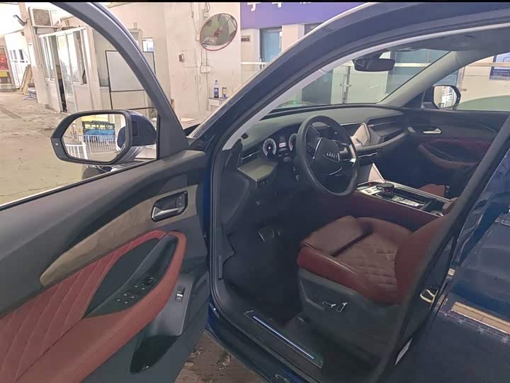 Фото 6 - Audi Q6