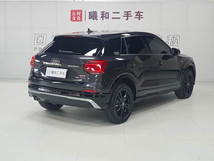 Фото 6 - Audi Q2L
