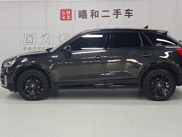 Фото 7 - Audi Q2L