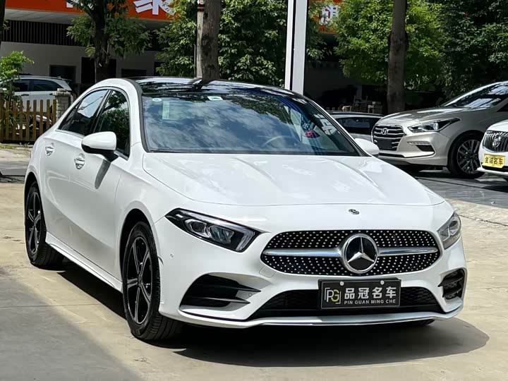 Фото 3 - Mercedes-Benz A-Class