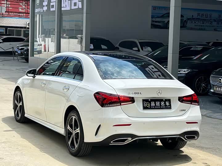 Фото 7 - Mercedes-Benz A-Class