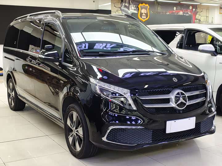 Mercedes-Benz V-Class 2022 2022款 V 260 尊贵版