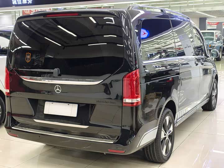 Mercedes-Benz V-Class 2022 2022款 V 260 尊贵版