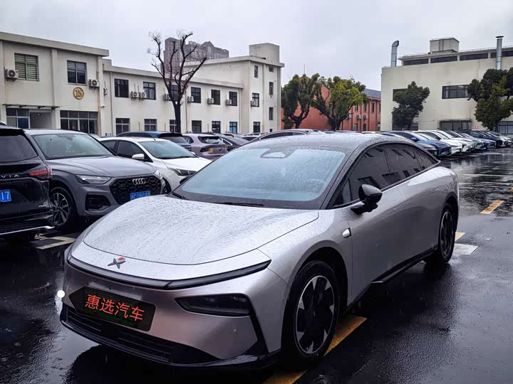 Фото 1 - XPeng F57