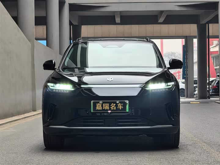 Фото 2 - Leapmotor C11