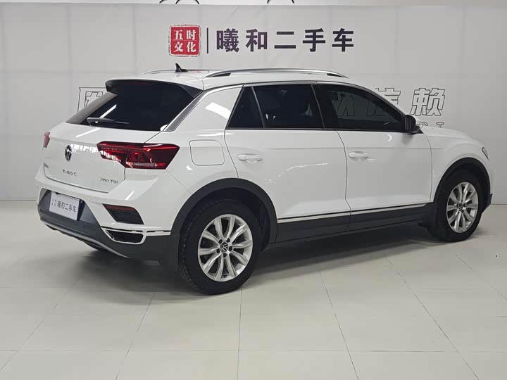 Фото 6 - Volkswagen T-Roc