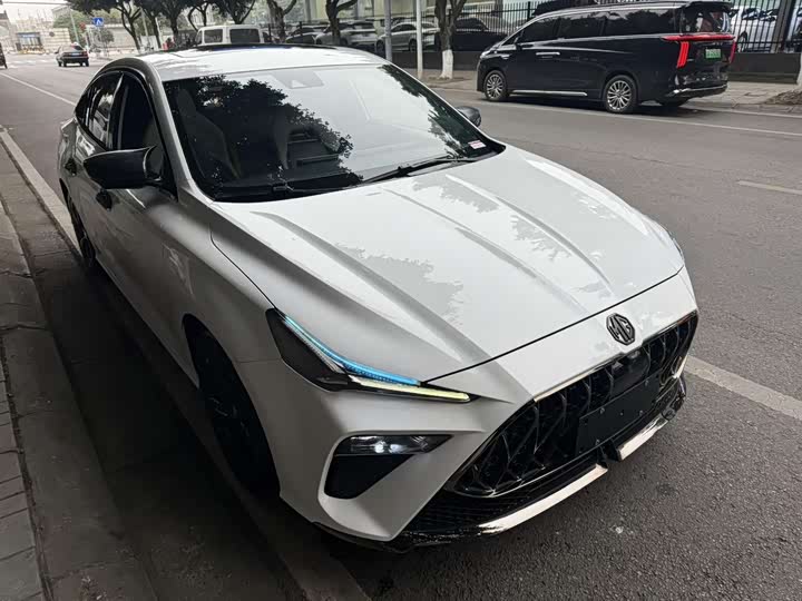 Photo 3 - MG Motor 5 Scorpio