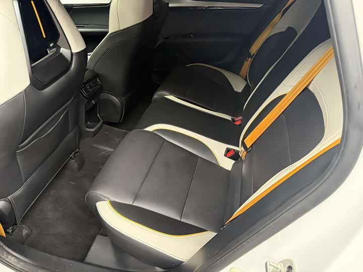 Photo 9 - MG Motor 5 Scorpio