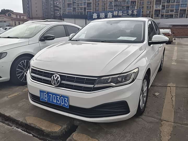 Фото 1 - Volkswagen Bora