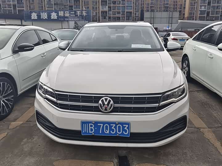 Фото 2 - Volkswagen Bora
