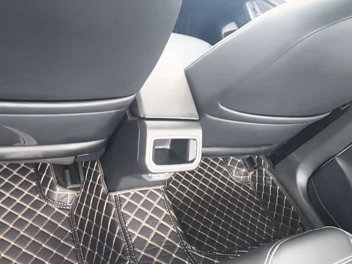 Фото 9 - Volkswagen Bora