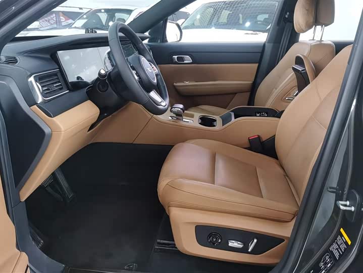 Фото 9 - LiXiang One