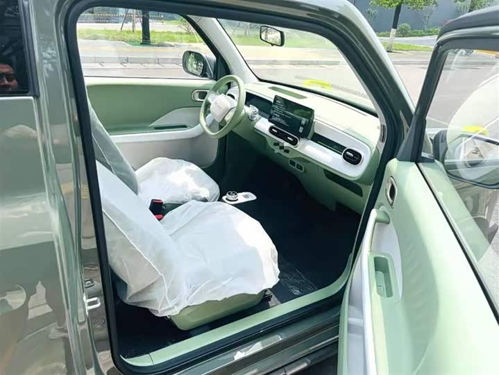 Photo 5 - Geely Galaxy Panda Mini