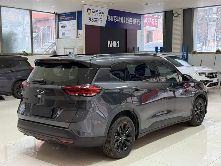 Фото 4 - Chevrolet Orlando