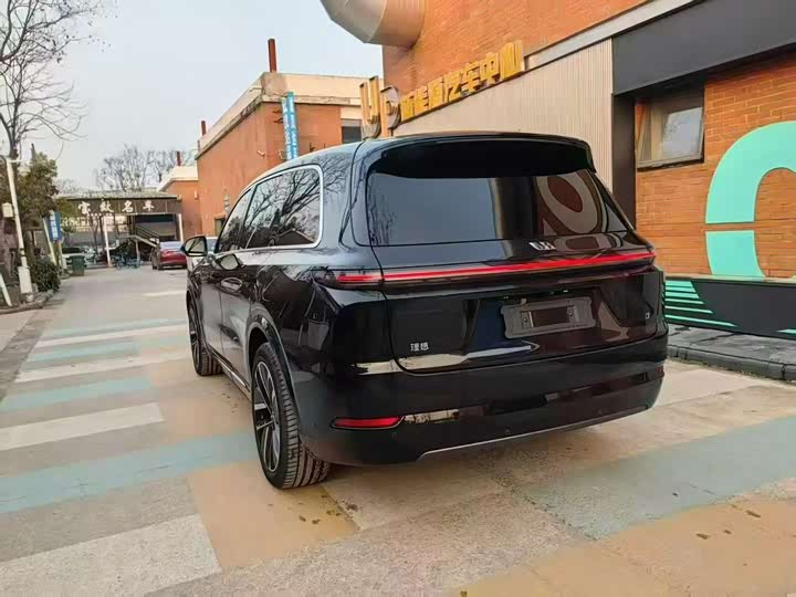 Фото 8 - LiXiang L9