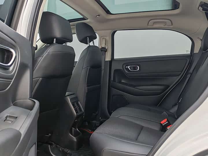 Photo 7 - Honda Vezel