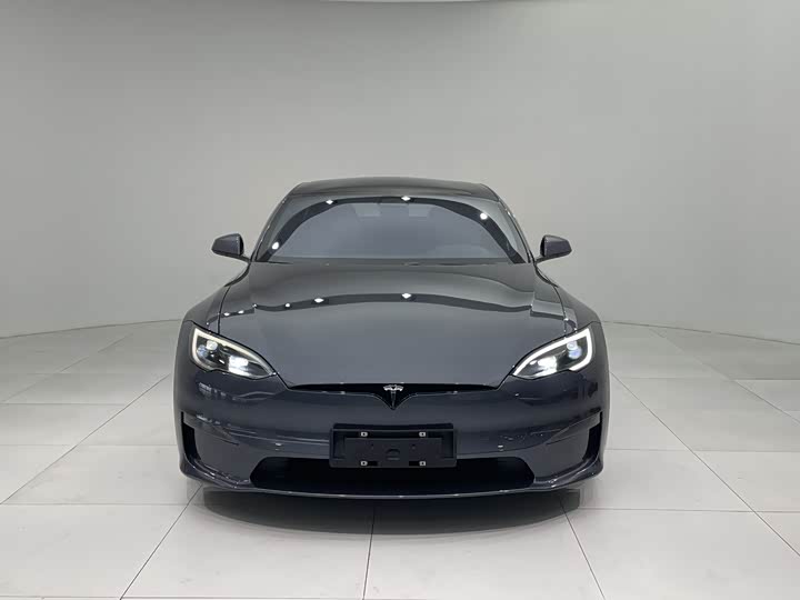 Фото 2 - Tesla Model S