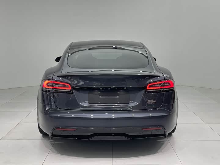 Фото 5 - Tesla Model S