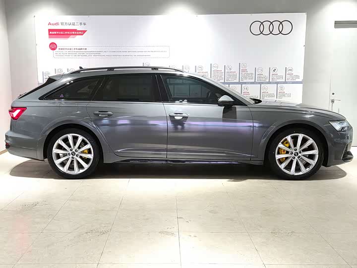 Фото 3 - Audi A6