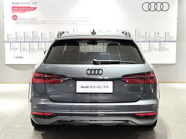 Фото 5 - Audi A6