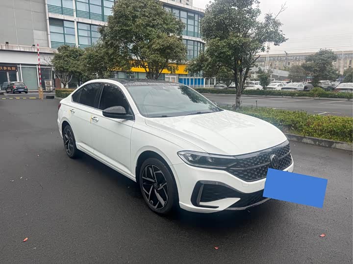 Фото 3 - Volkswagen Lavida